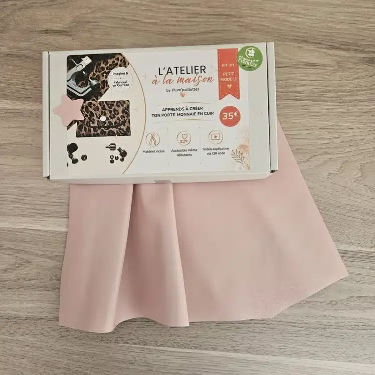 Kit DIY petit porte-monnaie en cuir - L'Atelier à la maison by Plum'paillettes – Image 4